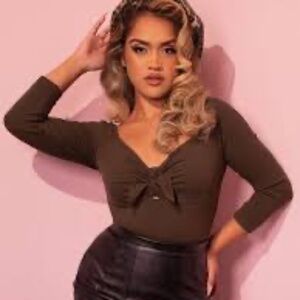 Vixen Micheline Pitt time me up top olive